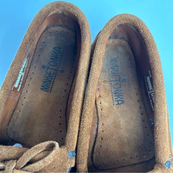 Minnetonka El Paso Moccasin Flat Southwestern Tapestry Soft Genuine Brown Suede - Picture 10 of 12